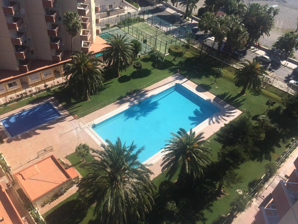 Apartamento Las Gondolas Playa Almunecar Bagian luar foto
